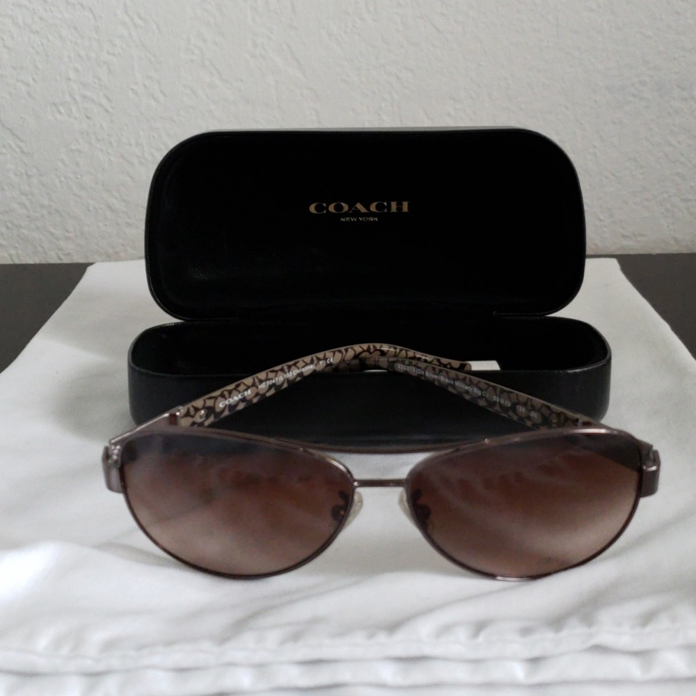 Coach aviator sunglasses
